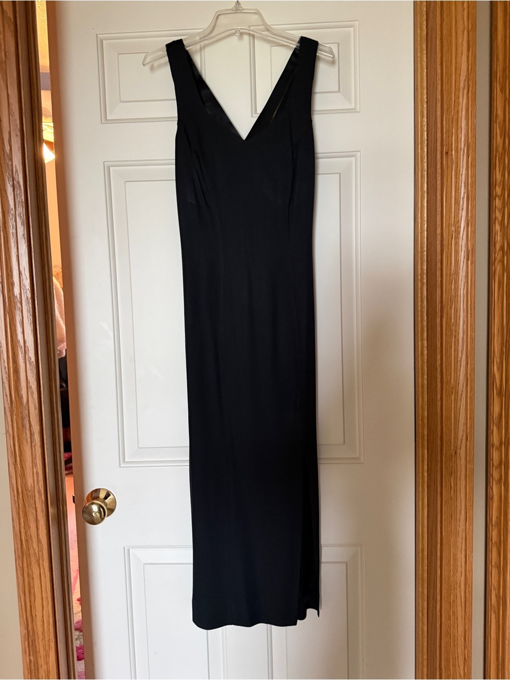 Classic Vintage Black V-Neck Evening Dress